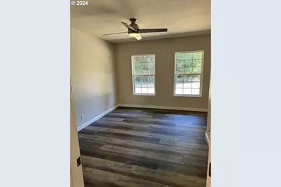 56188 Prosper Junction Rd, Bandon, OR 97411 - Photo 17