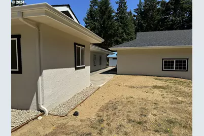 56188 Prosper Junction Rd, Bandon, OR 97411 - Photo 37