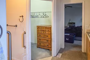 550 S State St, Sutherlin, OR 97479 - Photo 9