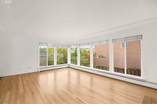 10200 SW 70th Ave, Portland, OR 97223 - Photo 9