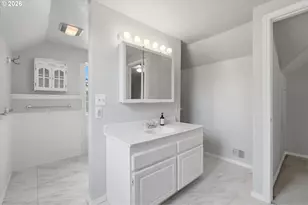 5204 NE 36th Ave, Portland, OR 97221 - Photo 23