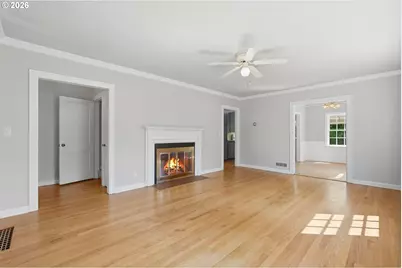 5204 NE 36th Ave, Portland, OR 97221 - Photo 5