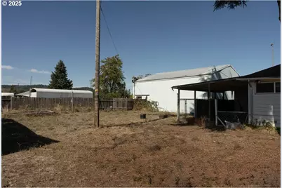 45 Thomas Ln, Cottage Grove, OR 97424 - Photo 15