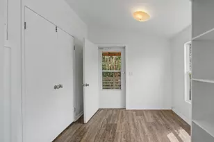 20140 NE Sandy Blvd, Fairview, OR 97024 - Photo 23