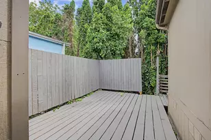 20140 NE Sandy Blvd, Fairview, OR 97024 - Photo 37