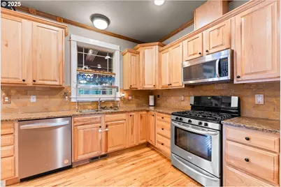 7444 SE 114th Ave, Portland, OR 97266 - Photo 7