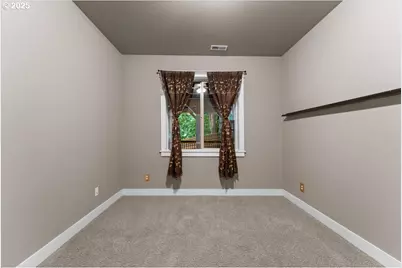 7444 SE 114th Ave, Portland, OR 97266 - Photo 35