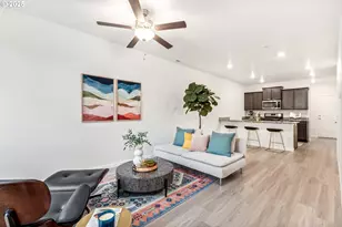 59 NE 134th Pl, Portland, OR 97230 - Photo 7