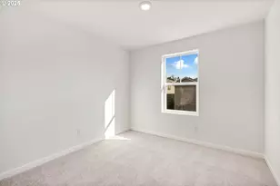 59 NE 134th Pl, Portland, OR 97230 - Photo 21