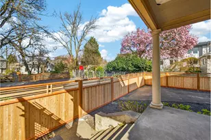 237 239 NE Graham St, Portland, OR 97212 - Photo 43