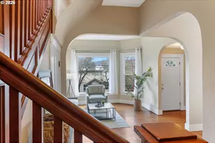 801 Cascade Ave, Hood River, OR 97031 - Photo 15