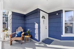 801 Cascade Ave, Hood River, OR 97031 - Photo 3