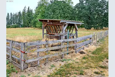 29474 S Highway 170, Canby, OR 97013 - Photo 41