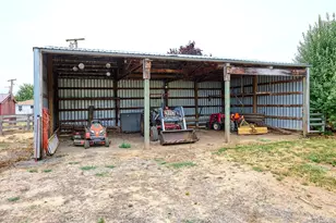 29474 S Hwy 170, Canby, OR 97013 - Photo 41