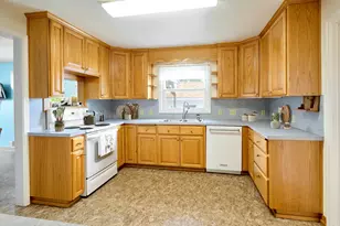 29474 S Hwy 170, Canby, OR 97013 - Photo 11