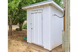 29474 S Hwy 170, Canby, OR 97013 - Photo 33