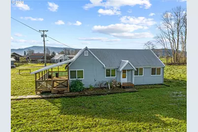 252 State Route 409, Cathlamet, WA 98612 - Photo 1