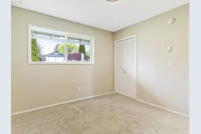 2615 E McLoughlin Blvd, Vancouver, WA 98661 - Photo 25