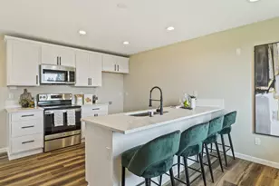 2615 E McLoughlin Blvd, Vancouver, WA 98661 - Photo 5