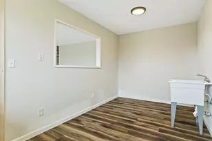 2615 E McLoughlin Blvd, Vancouver, WA 98661 - Photo 21