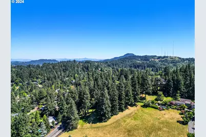 McLean Blvd, Eugene, OR 97401 - Photo 15