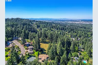 McLean Blvd, Eugene, OR 97401 - Photo 21