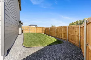 1734 NE 9th Pl, Hermiston, OR 97838 - Photo 31