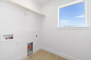 1734 NE 9th Pl, Hermiston, OR 97838 - Photo 27