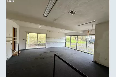 188 Robin St, Roseburg, OR 97470 - Photo 13