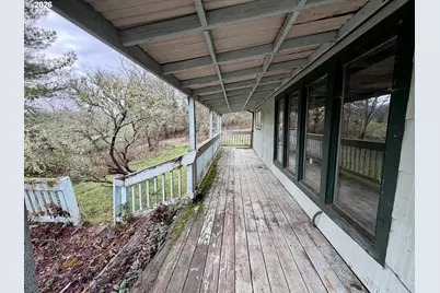 188 Robin St, Roseburg, OR 97470 - Photo 19