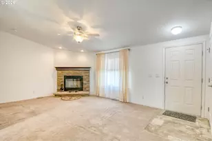 303 E College St, Athena, OR 97813 - Photo 5