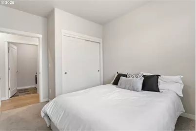 17168 SW Snowdale St #403, Beaverton, OR 97007 - Photo 17