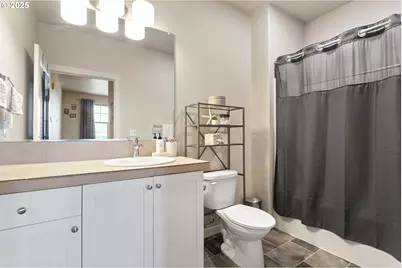 17168 SW Snowdale St #403, Beaverton, OR 97007 - Photo 15