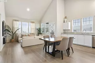 17168 SW Snowdale St, Beaverton, OR 97007 - Photo 5