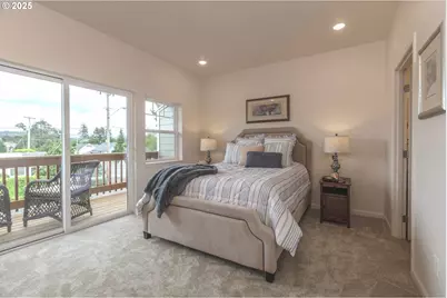1581 37th St, Florence, OR 97439 - Photo 9