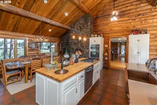 32907 River Bend Rd, Chiloquin, OR 97624 - Photo 3