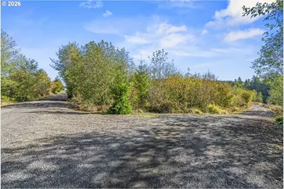 331 Sudden Valley Dr #8, Castle Rock, WA 98611 - Photo 5