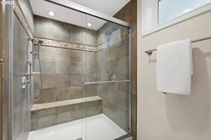 6331 SW Brugger St, Portland, OR 97219 - Photo 19