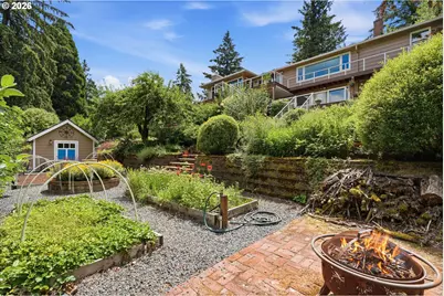 6331 SW Brugger St, Portland, OR 97219 - Photo 29
