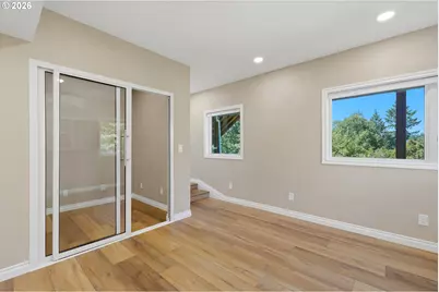 6331 SW Brugger St, Portland, OR 97219 - Photo 23