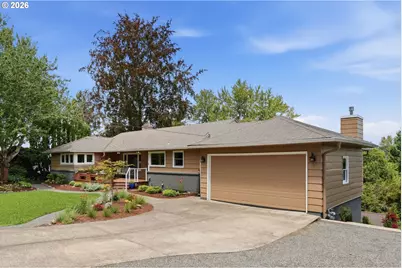 6331 SW Brugger St, Portland, OR 97219 - Photo 1