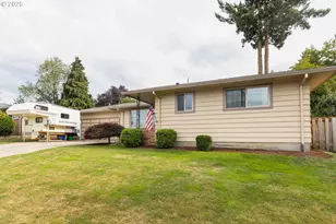 10502 SE Market St, Portland, OR 97216 - Photo 3