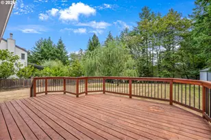 12890 SW 135th Ave, Tigard, OR 97223 - Photo 33