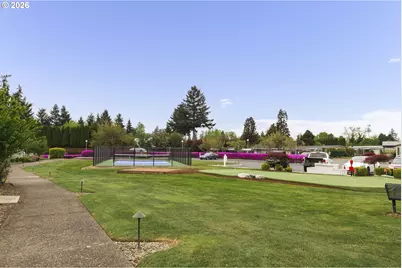 11387 SW Royal Villa Dr, Portland, OR 97224 - Photo 41