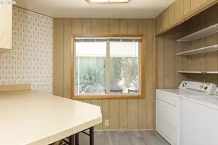 11387 SW Royal Villa Dr, Portland, OR 97224 - Photo 15
