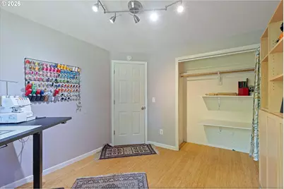 570 SW Honeysuckle Ct, McMinnville, OR 97128 - Photo 17