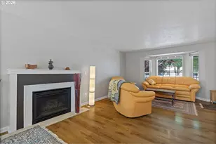 570 SW Honeysuckle Ct, McMinnville, OR 97128 - Photo 5