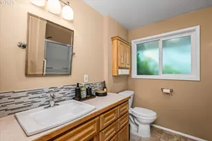 41929 Deerhorn Rd, Springfield, OR 97478 - Photo 35