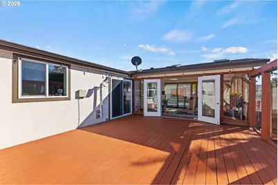 999 Blanco Ave, Coos Bay, OR 97420 - Photo 33