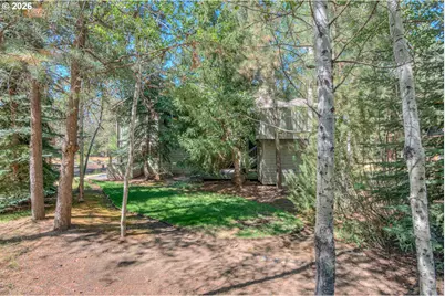 57864 Blue Grouse Ln #4, Bend, OR 97707 - Photo 33